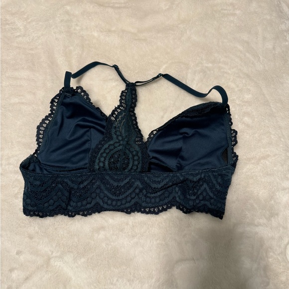 🦋 Padded lace bralette in color turquoise 🦋 - Picture 2 of 2
